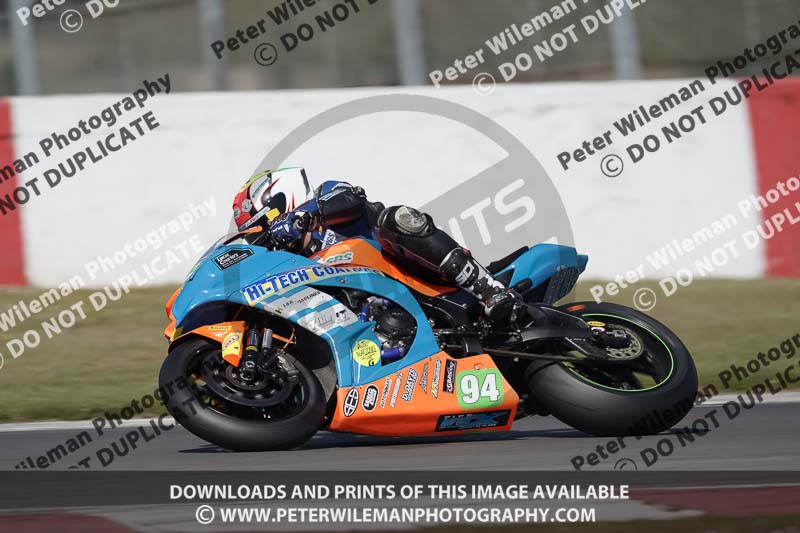 donington no limits trackday;donington park photographs;donington trackday photographs;no limits trackdays;peter wileman photography;trackday digital images;trackday photos